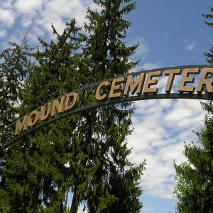 Mound Cemetery entrance
